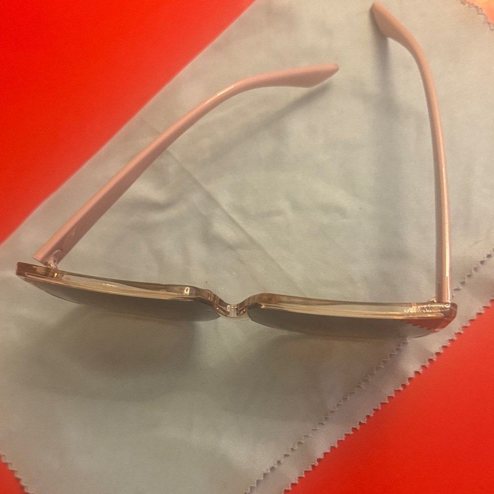 Chic Gradient Brown Sunglasses - image 3